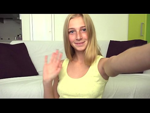 ❤️ Když se nudím, líně masturbuji svou růžovou kundičku ️❌ Domácí porno u nás ❌️❤